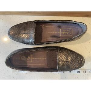 Clarks Everyday Women’s Loafers 7.5M‎ Brown Leather Metallic Faux Snakeskin